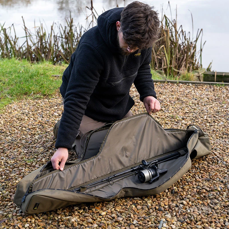 Avid Carp RVS 10ft Retractable Rod Bags